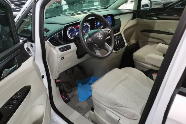 Used Buick GL8 2022 ES Landtrek 653T Comfort Edition