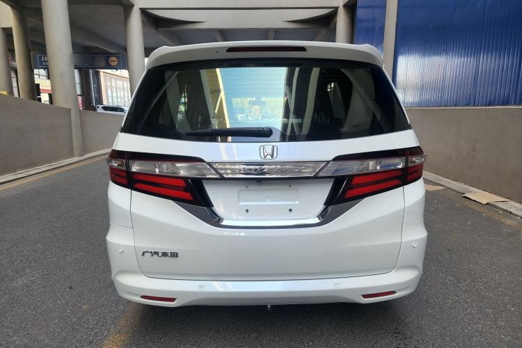 Used Honda Odyssey 2015 Revised 2.4L Luxury Edition