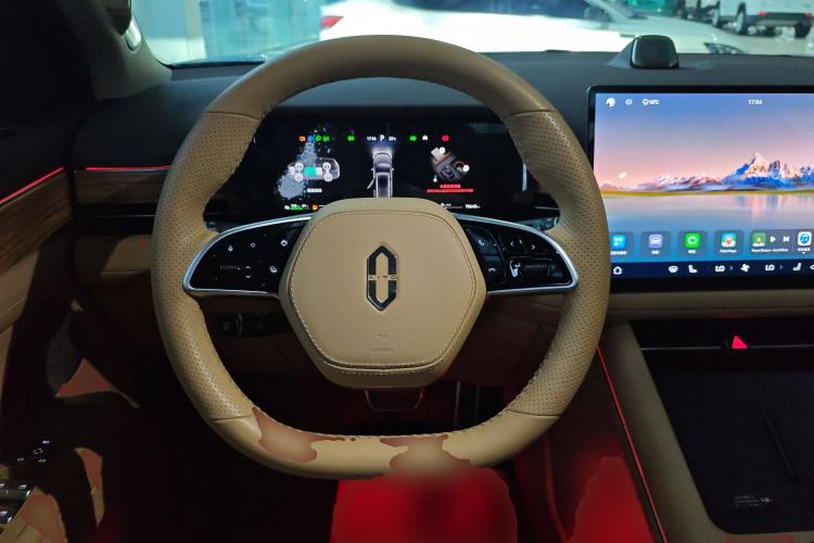 Used Hima AITO M7 2024 1.5T Rear-Drive Plus Version 5 Seats
