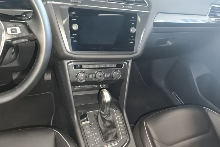 Used Volkswagen Tiguan 2018 330TSI Four-Wheel Drive High-End Model
