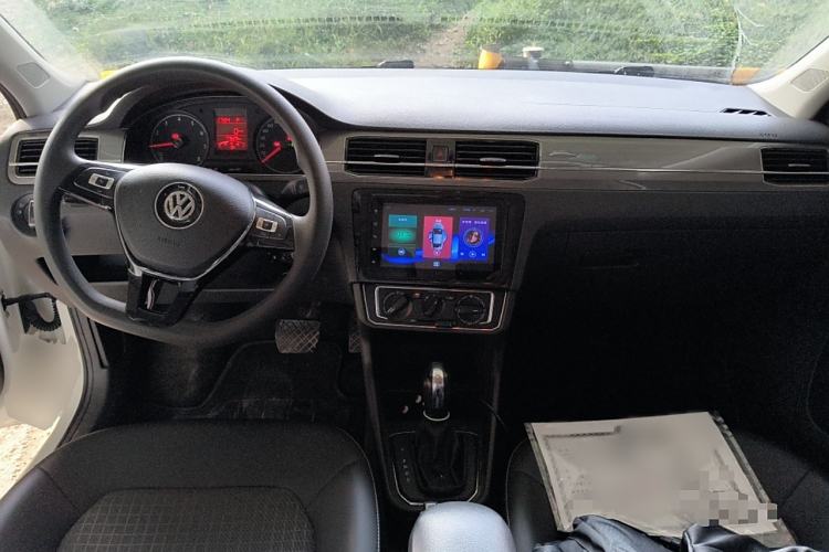 Used Volkswagen Santana 2016 1.6L Automatic Comfort Edition