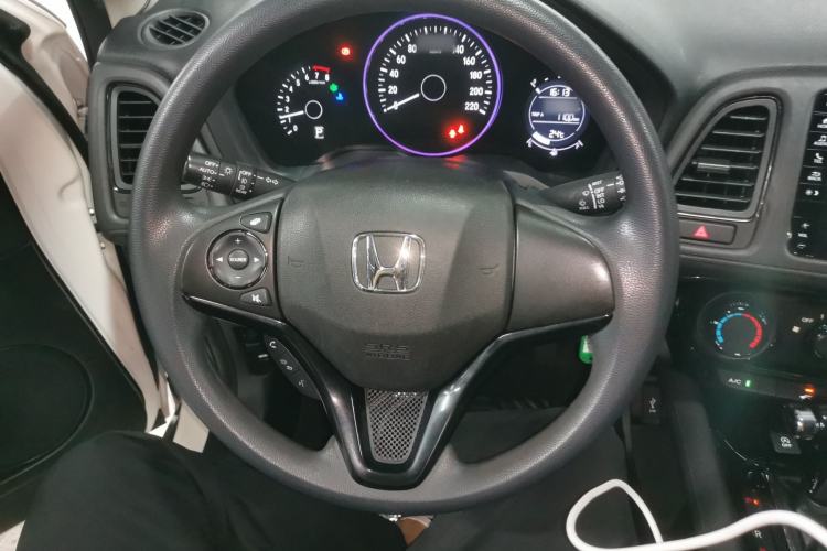 Used Honda Vezel 2020 1.5L CVT Pioneer Edition
