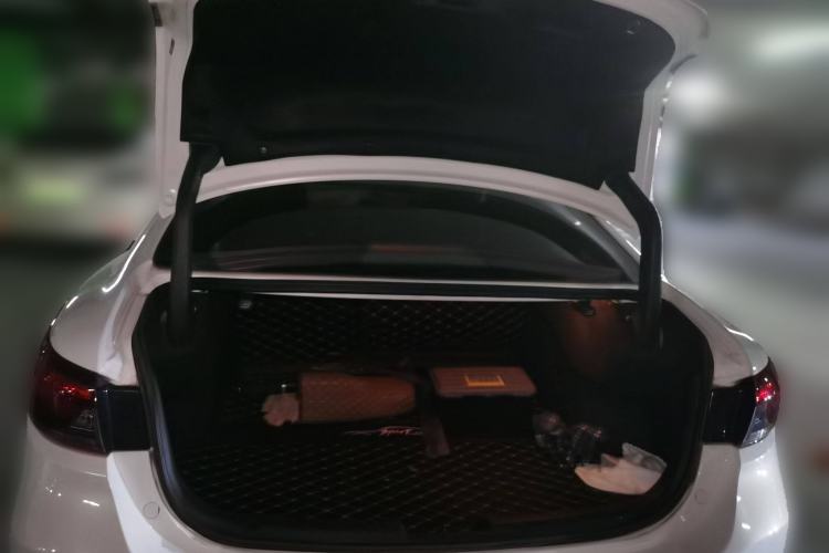 Used Mazda Atenza 2018 2.5L Blue Sky Sport Edition China VI compliant
