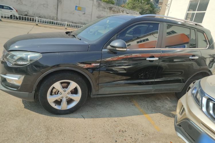 Used Zotye Domy X5 2015 1.5T CVT ZhiXian Trim China V Standard