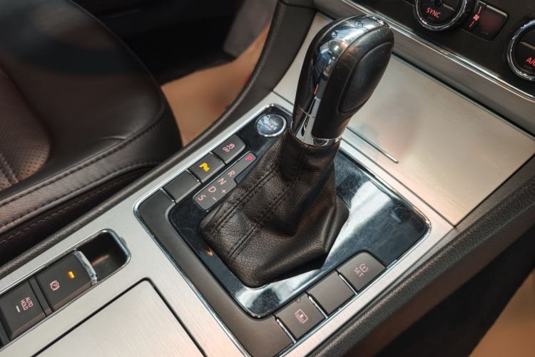 Used Volkswagen Passat 2014 1.8TSI DSG Prestige Edition
