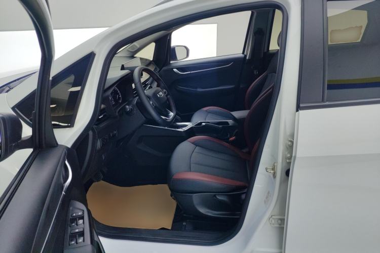 Used Geely Auto Vision X3 2021 PRO 1.5L CVT Deluxe Model
