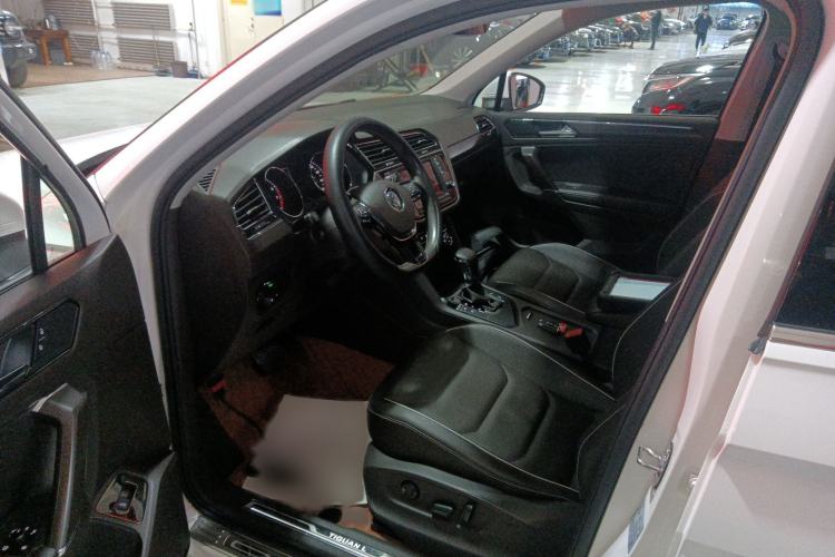 Used Volkswagen Tiguan L 2017 330TSI Automatic Two-Wheel Drive Flagship Edition
