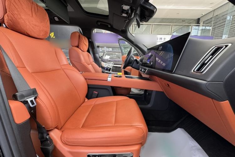 Used Li Auto L9 2022 Max model
