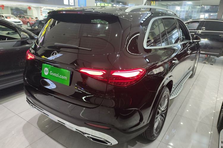 Used Mercedes-Benz GLC 2023 GLC 300 L 4MATIC Dynamic Edition 5-seater
