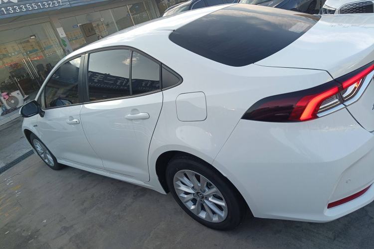 Used Toyota Corolla 2021 Dual-Motor 1.8L E-CVT Elite Edition
