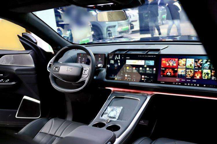 Used XPeng G9 2025 725 with Ultra-Long Range Max