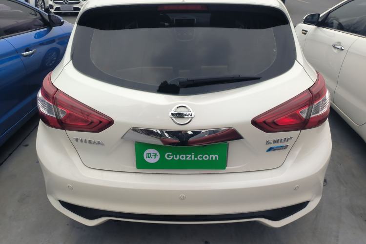 Used Nissan Tiida 2016 1.6L CVT Cool Dynamic Edition