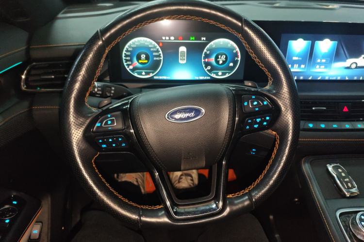 Used Ford Equator 2023 EcoBoost 225 Obsidian Orange Edition Prestige 7-Seater (2/2/3)