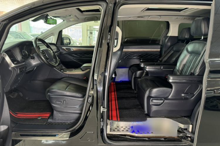 Used GAC Trumpchi M8 2020 390T Deluxe Edition
