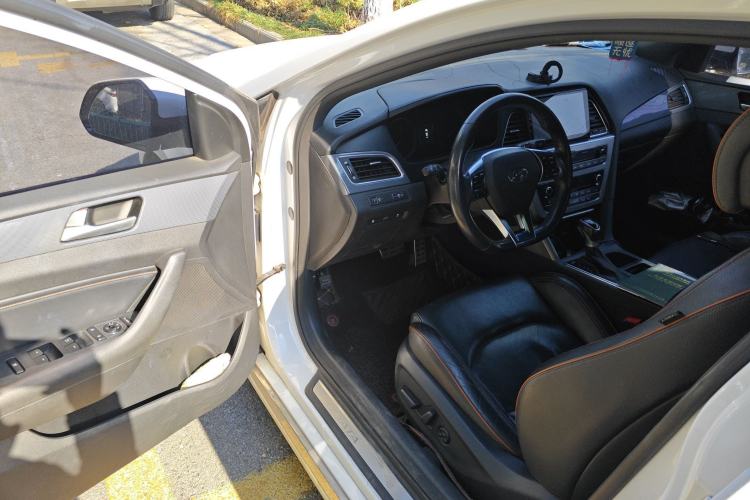 Used Hyundai Sonata 2015 1.6T GX Comfort Model
