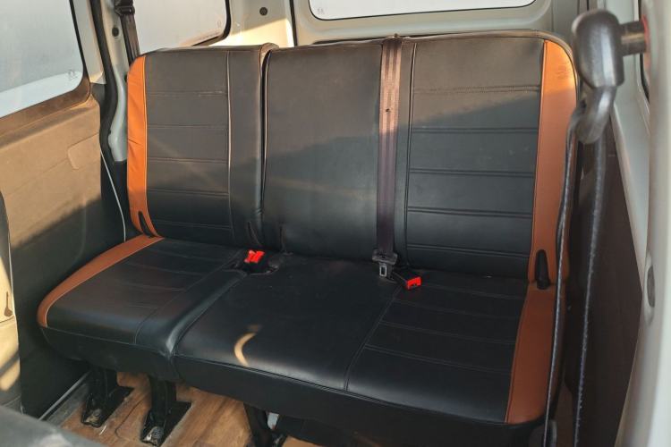 Used  M3 2019 1.8L 5-Seater Express Edition
