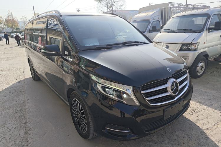 Used Mercedes-Benz V-Class 2018 V 260 L Prestige Extended Version China VI
