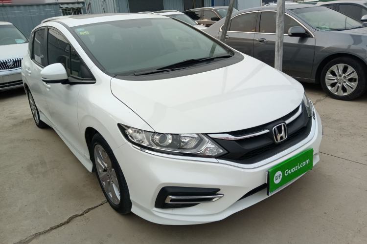 Used Honda Jade 2017 1.8L automatic Comfort version 5 seats
