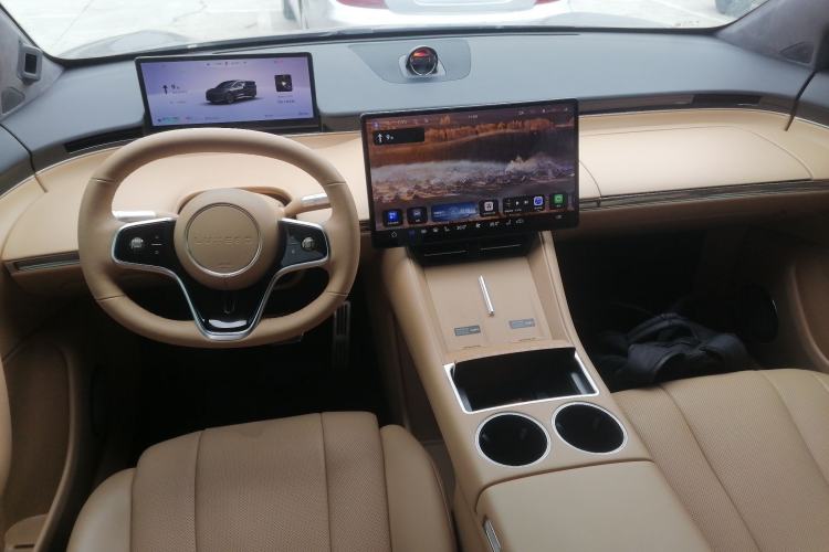 Used Hima Luxeed R7 2025 Extended-Range 331km Ultra
