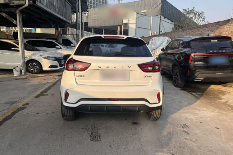 Used Geely Auto Vision X3 2021 PRO 1.5L CVT Deluxe Model
