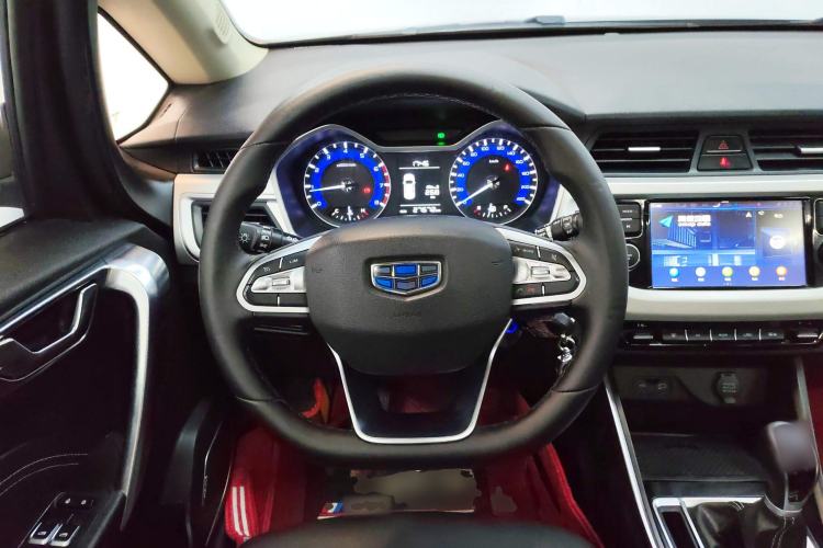 Used Geely Auto Vision X3 2019 Upgraded Model 1.5L Manual Luxury Version
