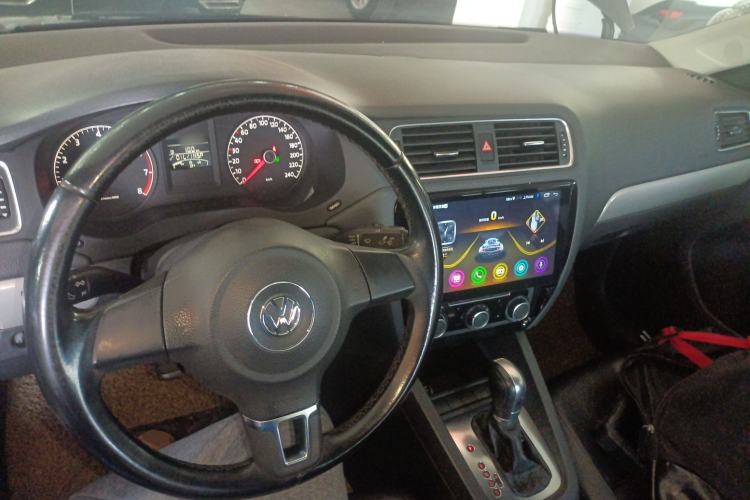 Used Volkswagen Sagitar 2014 Revised Version 1.6L Automatic Comfort Edition