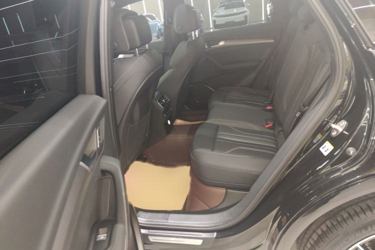 Used Audi Q5L 2023 40T Luxury Dynamic Model
