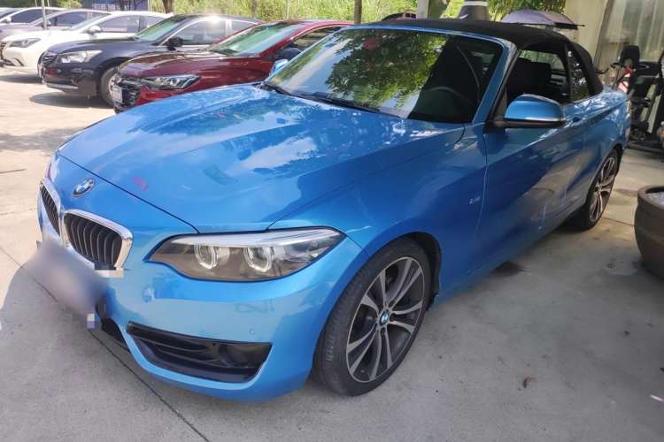 Used BMW 2 Series 2018 220i Convertible Coupe Sports Design Package
