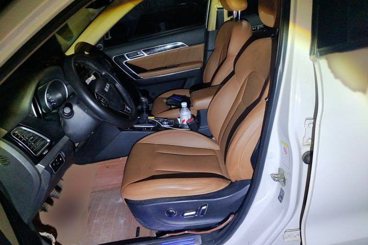 Used Haval H6 Coupe 2015 Blue Label 2.0T Manual Two-Wheel-Drive Elite Model
