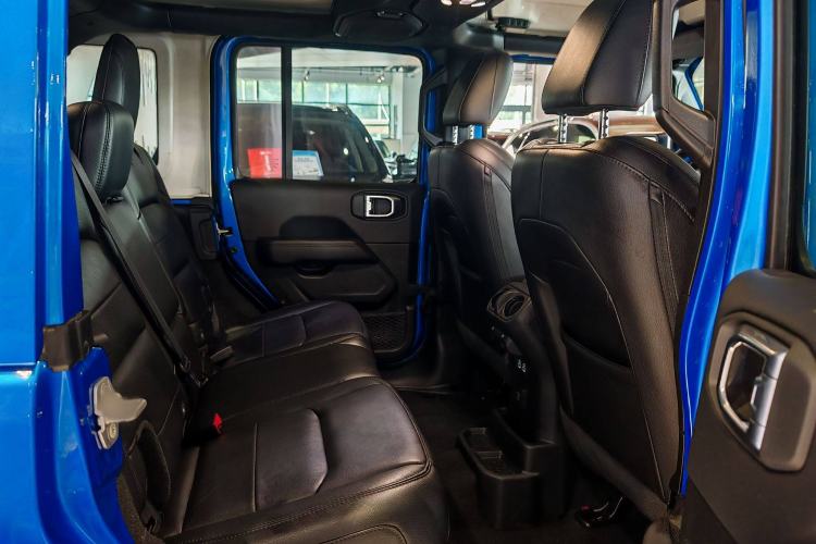 Used  Wrangler 2022 2.0T High Altitude Four-Door Edition
