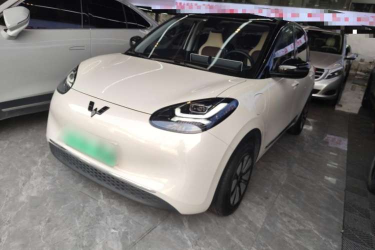 Used Wuling Bingo 2023 410 km Lingxi Deluxe Edition
