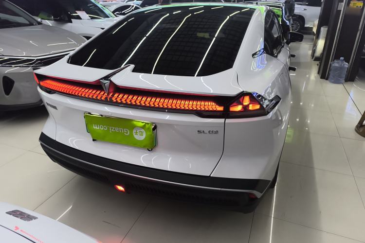 Used  SL03 2023 200Max Range-Extended Version
