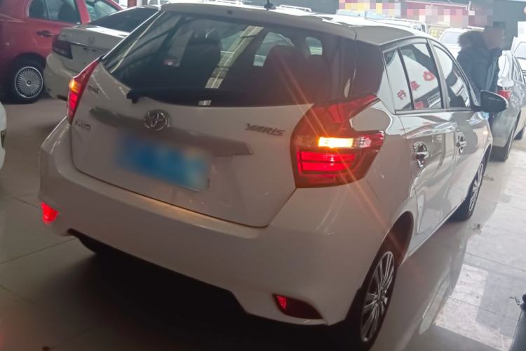 Used Toyota YARiS L 2016 Revised 1.5E CVT Charming Edition