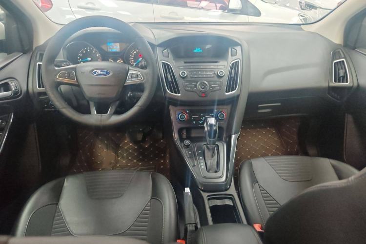 Used Ford Focus 2015 Sedan EcoBoost 125 Automatic Supreme Style Edition
