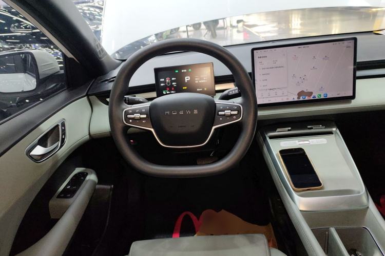 Used Roewe D6 2025 450km Deluxe Edition