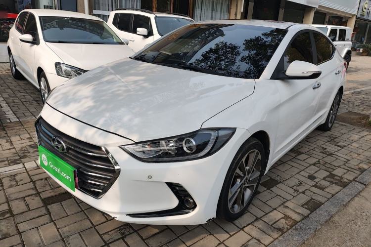 Used Hyundai Elantra 2016 1.6L Automatic ZhiXuan · Luxury Version