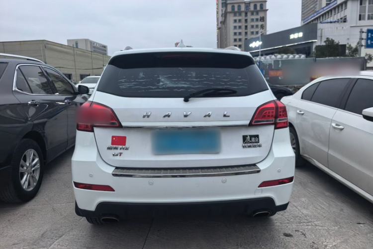 Used Haval H2 2016 Red-Label 1.5T Manual Two-Wheel Drive Luxury Model
