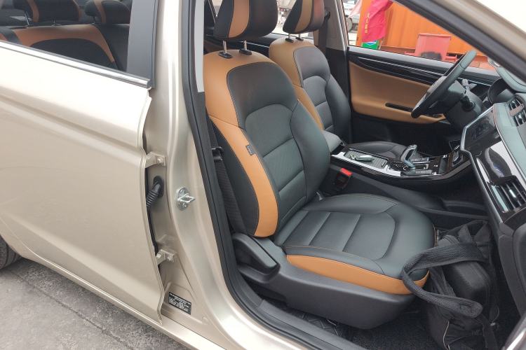 Used Geely Auto Emgrand GL 2020 1.5T DCT Luxury Model
