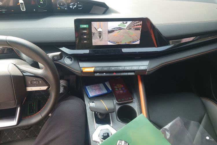 Used Changan UNI-V 2022 1.5T Prestige Version
