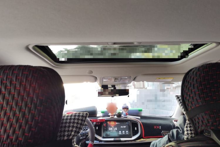 Used Kia kx1 Stonic 2021 1.4L CVT Fun & Sunroof Model