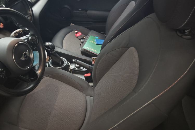 Used  MINI 2014 1.5T COOPER Fun
