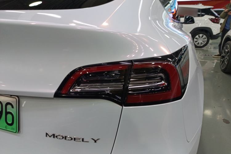 Used Tesla Model Y 2021 Standard Range Rear-Wheel Drive Version