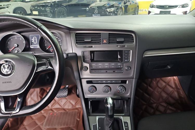 Used Volkswagen Golf 2015 1.4TSI Automatic Comfort Model