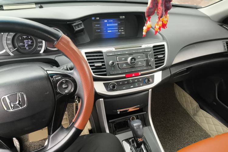 Used Honda Accord 2015 2.0L LX Comfort Edition
