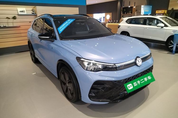 Used Volkswagen Tiguan L 2024 PRO 380TSI Four-Wheel Drive R-Line Prestige Edition
