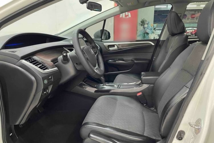 Used Honda Jade 2017 210TURBO CVT Fashion Edition 5-seater
