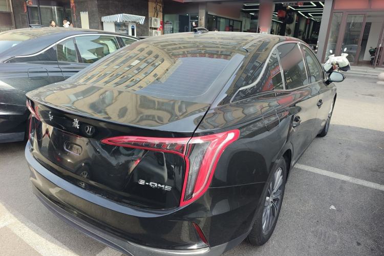 Used Hongqi E-QM5 2024 610 km PLUS
