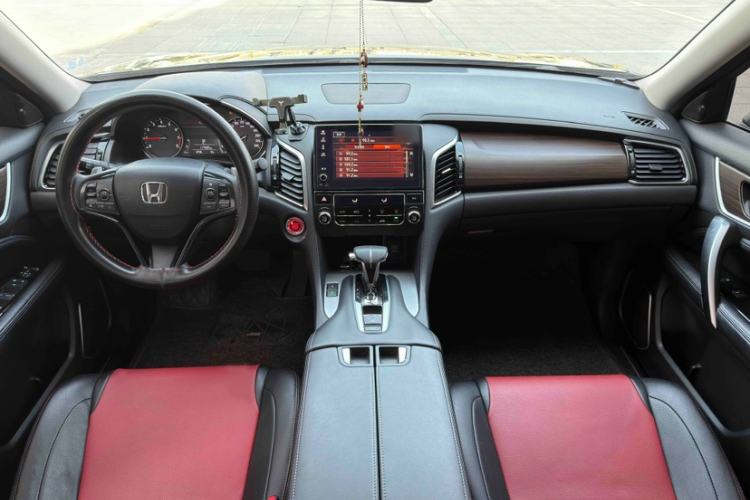 Used Honda Avancier 2017 240TURBO Two-Wheel Drive Elite Edition
