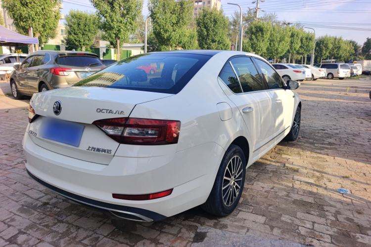 Used Skoda Octavia 2018 TSI230 DSG Luxury Edition
