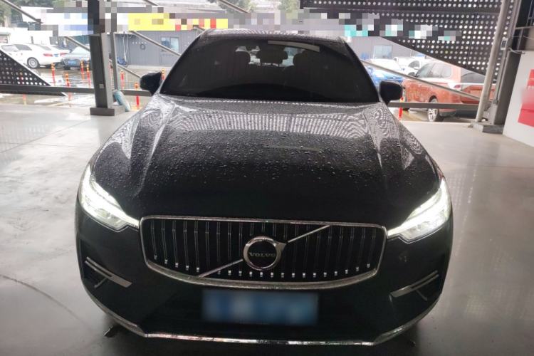 Used Volvo XC60 2022 B5 4x4 Zhiyi Luxury Edition

